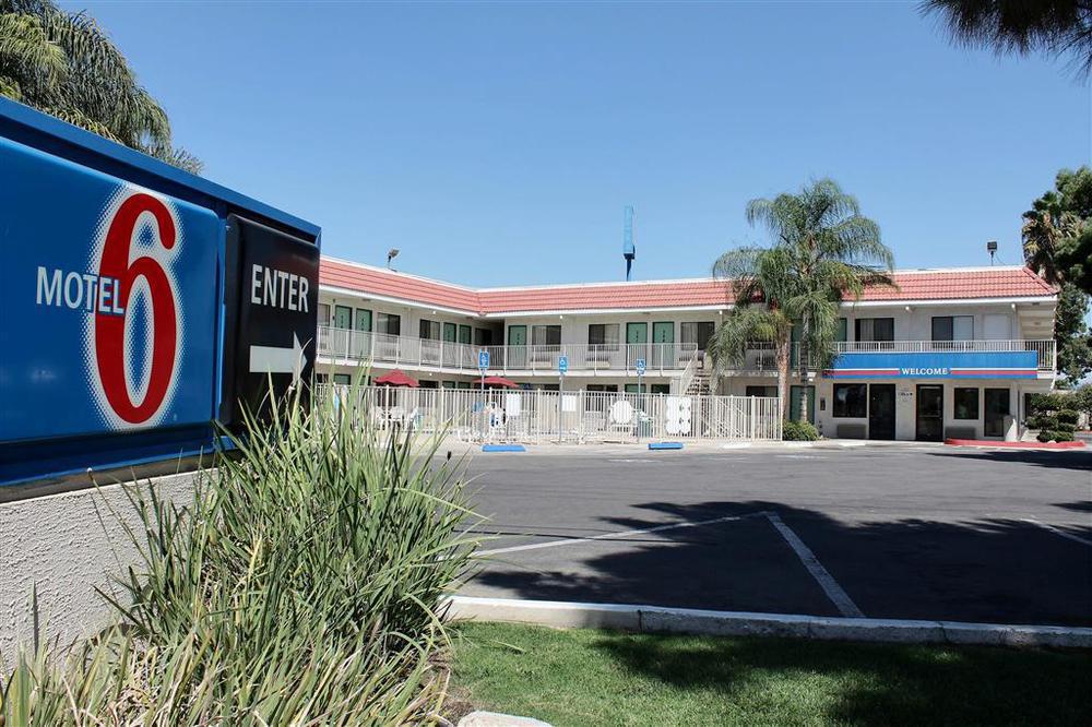 Motel 6-Bakersfield, Ca - Convention Center Luaran gambar