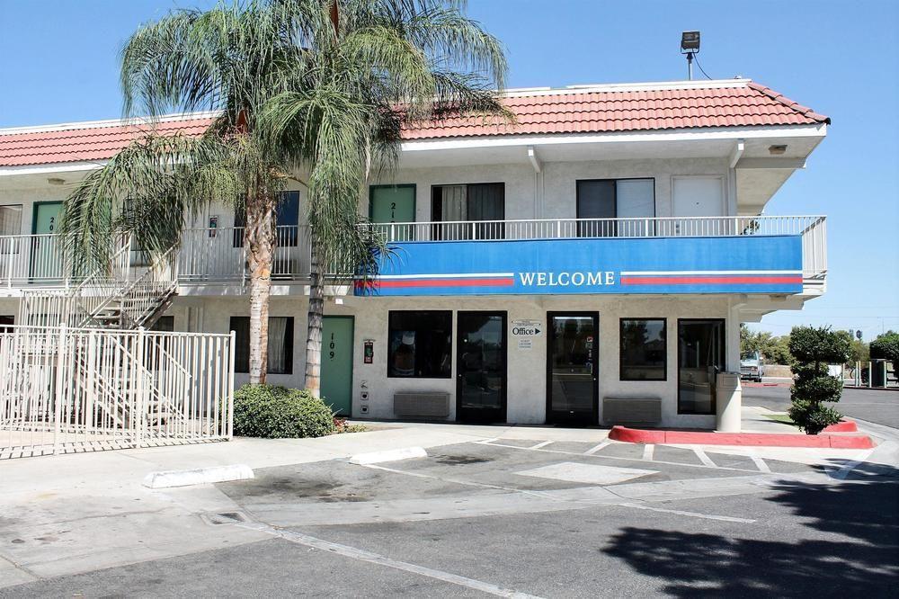 Motel 6-Bakersfield, Ca - Convention Center Luaran gambar